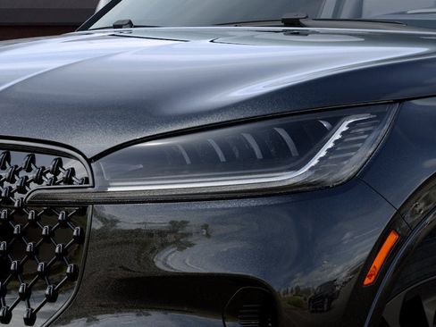 New 2027 Lincoln Aviator Reserve AWD/4WD image 18