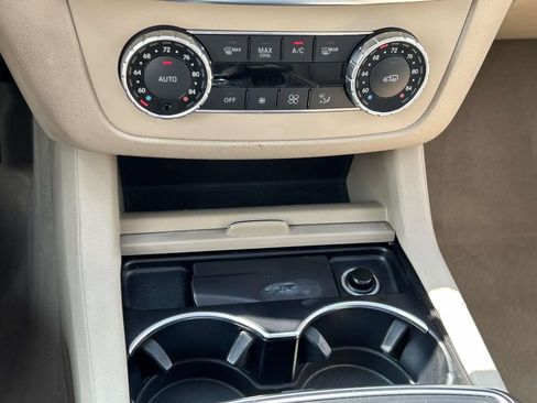 Used 2014 Mercedes-Benz ML 350 4MATIC image 26