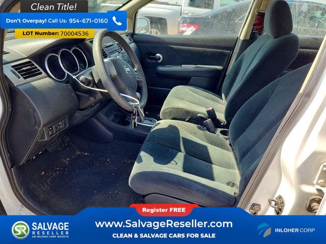 Used 2011 Nissan Versa 1.8 S w/ PWR Plus Pkg FWD image 9