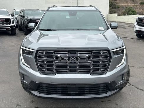 New 2026 GMC Acadia Denali Ultimate w/ LPO, Floor Liner Package AWD/4WD image 2