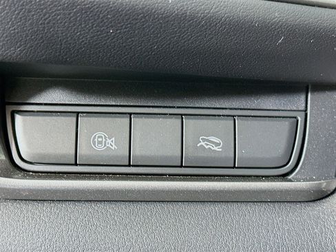 Used 2024 MAZDA CX-30 AWD 2.5 S w/ Select Sport Pkg image 17