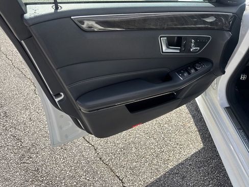 Used 2015 Mercedes-Benz E 350 Sedan image 10
