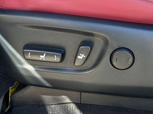 Certified 2023 Lexus GX 460 Premium w/ Premium Package image 37