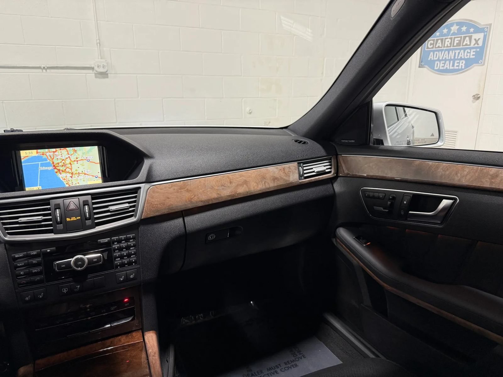 Used 2012 Mercedes-Benz E 550 4MATIC Sedan image 20