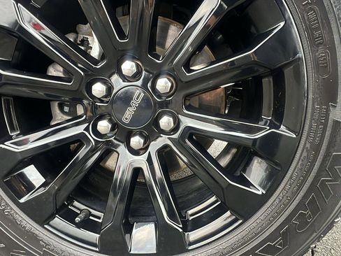 Used 2022 GMC Canyon Elevation w/ Trailering Package image 9