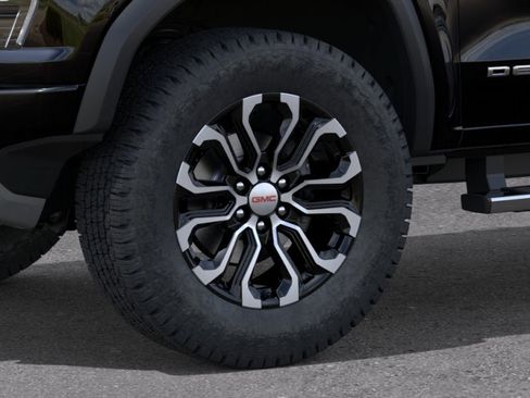 New 2026 GMC Canyon Denali AWD/4WD image 9