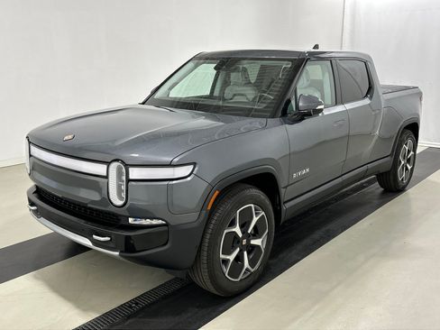 Used 2023 Rivian R1T Adventure AWD/4WD image 1
