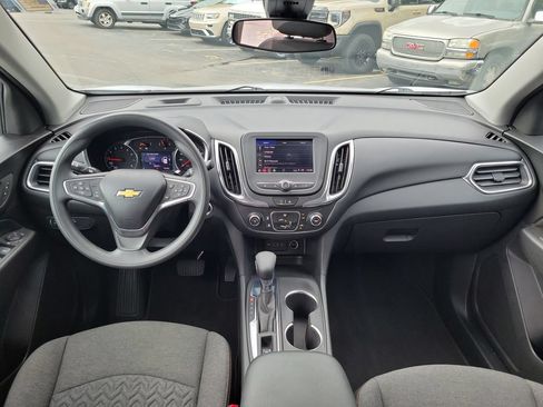 Used 2022 Chevrolet Equinox LT FWD image 12