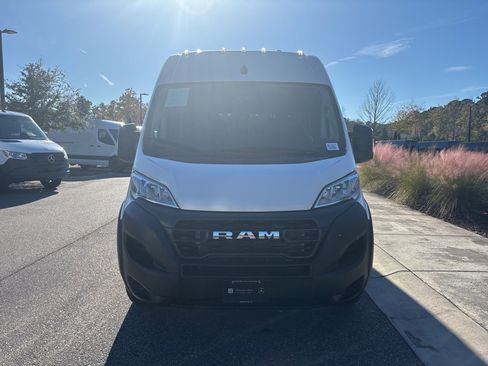 Used 2023 RAM ProMaster 2500 image 10