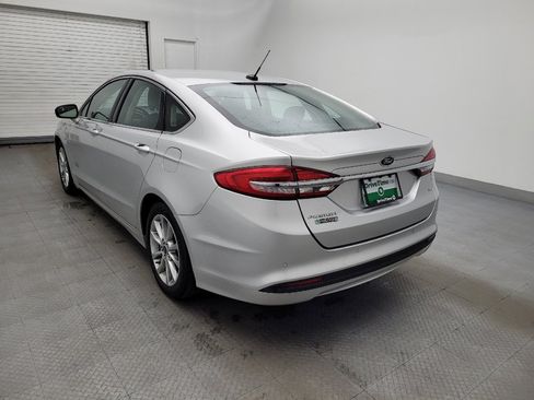 Used 2017 Ford Fusion Energi SE image 5