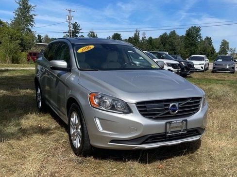 Used 2016 Volvo XC60 T5 Premier image 24