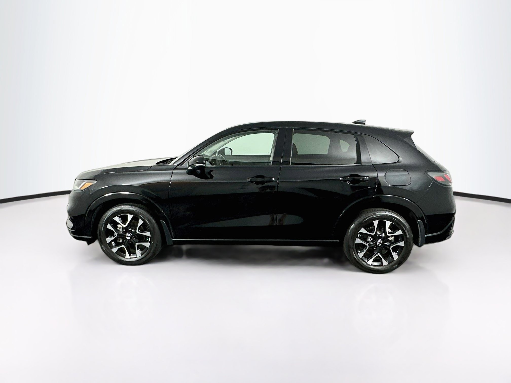 Used 2026 Honda HR-V EX-L image 4