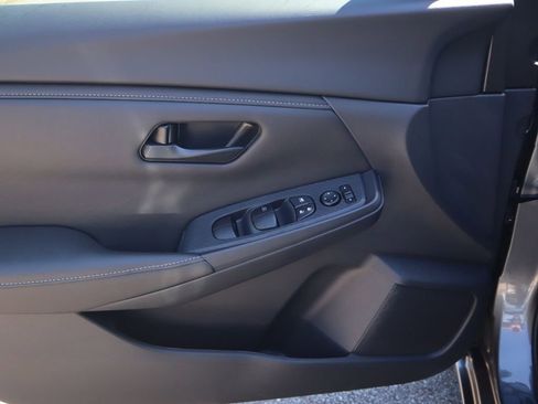 New 2025 Nissan Sentra S image 8