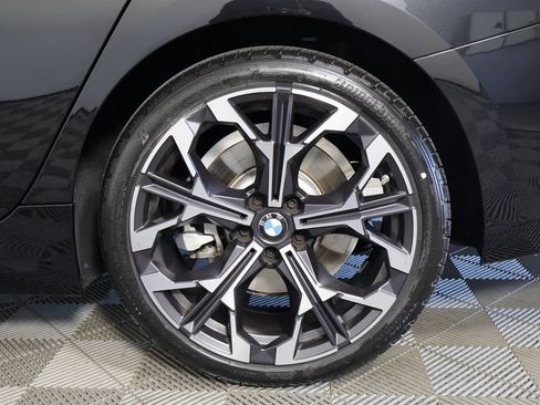 Used 2025 BMW 330i Sedan w/ Convenience Package RWD image 16