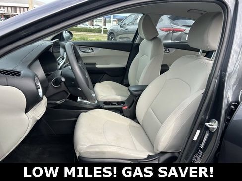Used 2022 Kia Forte LXS image 14