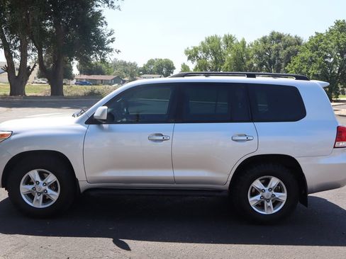 Used 2008 Toyota Land Cruiser AWD/4WD image 9