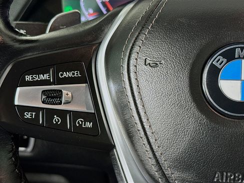 Used 2022 BMW X5 sDrive40i w/ Premium Package image 13