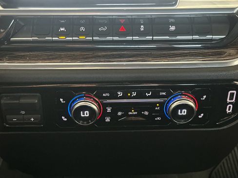 Used 2024 GMC Sierra 1500 Elevation AWD/4WD image 22
