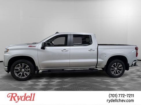 Used 2020 Chevrolet Silverado 1500 RST image 2