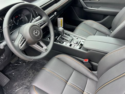 Used 2025 MAZDA CX-50 AWD 2.5 Hybrid w/ Weather Package image 12