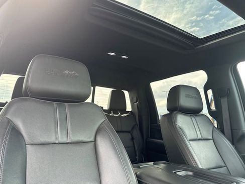 Used 2020 Chevrolet Silverado 2500 High Country w/ Z71 Off-Road Package image 16