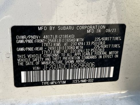 Used 2024 Subaru Crosstrek 2.0i Premium image 34