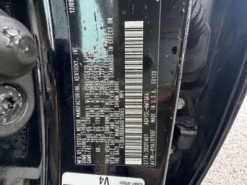 Used 2010 Toyota Venza AWD w/ Convenience Pkg image 11