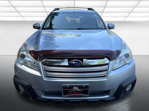 Used 2013 Subaru Outback 2.5i Premium AWD/4WD image 9