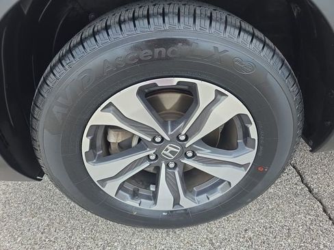 Used 2019 Honda CR-V LX image 17