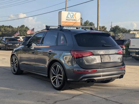 Used 2016 Audi SQ5 Premium Plus w/ Technology Package AWD/4WD image 2