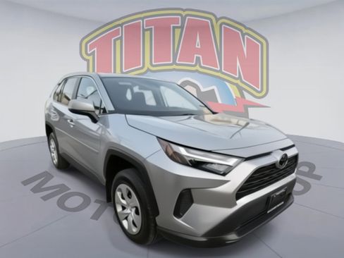 Certified 2024 Toyota RAV4 LE AWD/4WD image 2