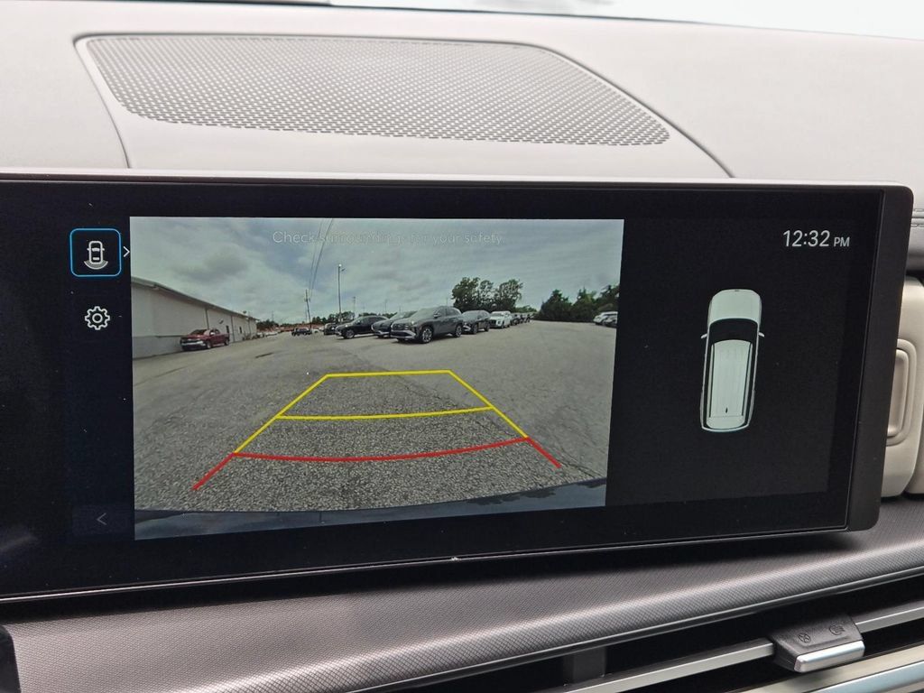Certified 2026 Hyundai Santa Fe SEL FWD image 28