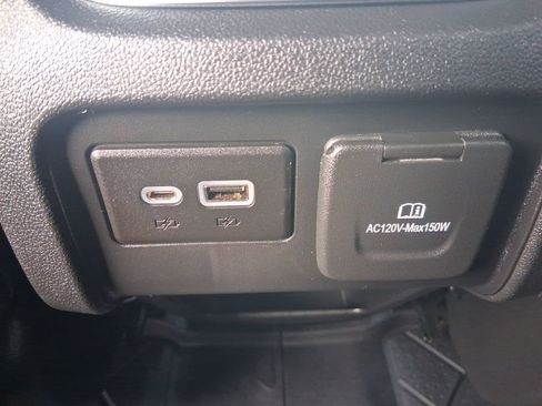 Used 2022 Chevrolet Blazer RS w/ LPO, Floor Liner Package image 22