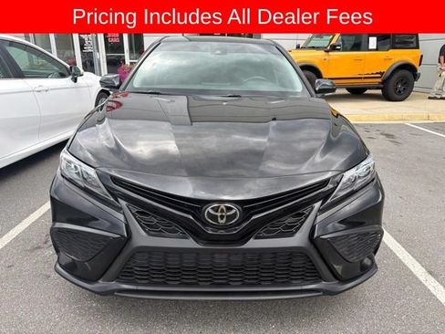 Used 2023 Toyota Camry SE FWD image 10