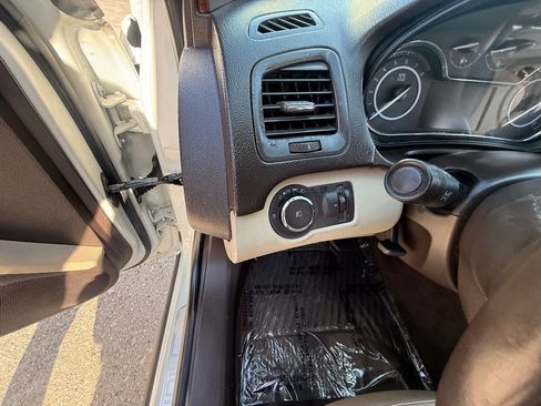 Used 2015 Buick Regal FWD image 19