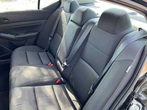 Used 2025 Nissan Altima 2.5 SV image 31