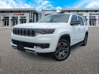 Used 2024 Jeep Wagoneer Series II w/ Flexible Seating Group