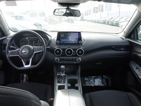 Certified 2024 Nissan Sentra SV image 21