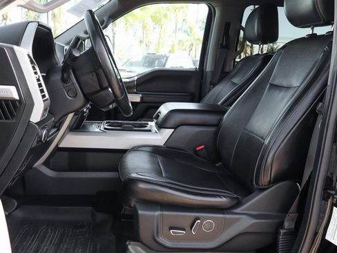 Used 2017 Ford F450 Lariat w/ Lariat Ultimate Package AWD/4WD image 19