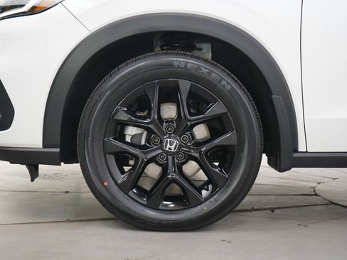 Used 2023 Honda HR-V Sport image 28