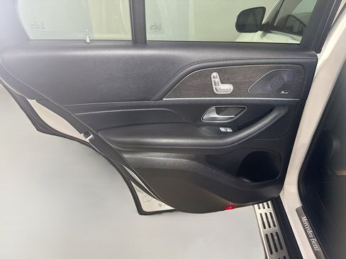 Used 2020 Mercedes-Benz GLE 450 4MATIC w/ 3rd Row Seat Package image 26