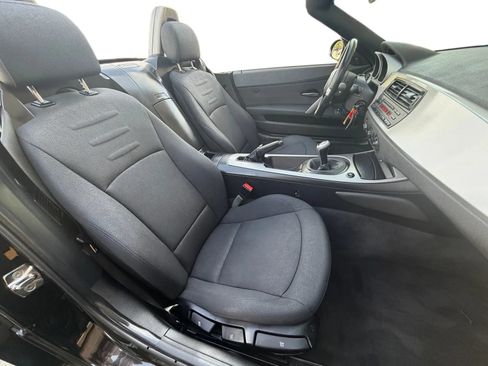 Used 2008 BMW Z4 3.0i RWD image 26