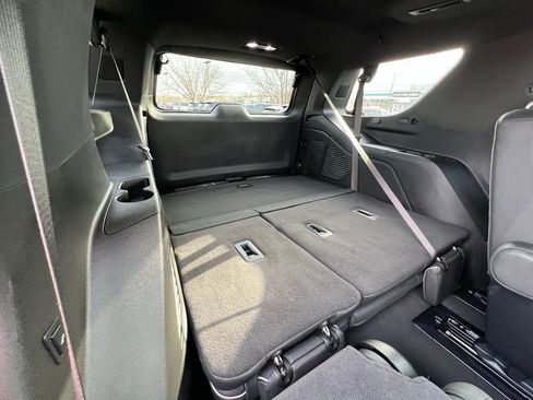 Used 2025 Chevrolet Tahoe Premier image 28