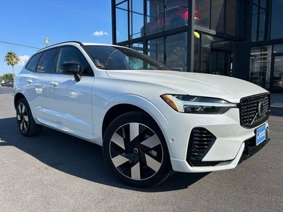 Used 2025 Volvo XC60 T8 Plus w/ Protection Package Premier