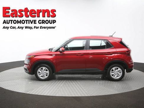 Used 2025 Hyundai Venue SE FWD image 58
