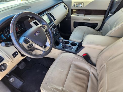 Used 2019 Ford Flex Limited AWD/4WD image 10
