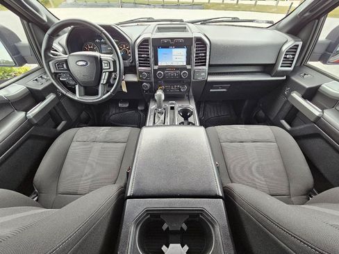 Used 2017 Ford F150 XLT w/ Equipment Group 302A Luxury AWD/4WD image 34