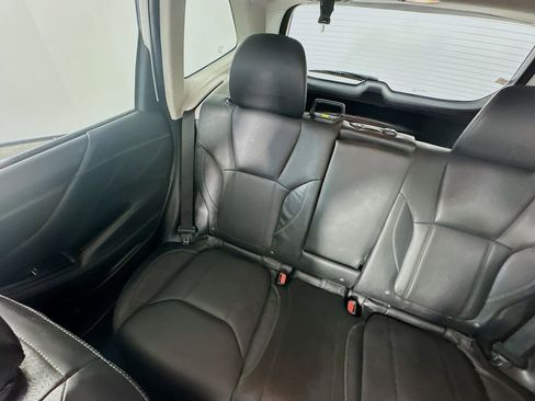 Used 2019 Subaru Forester Limited AWD/4WD image 12