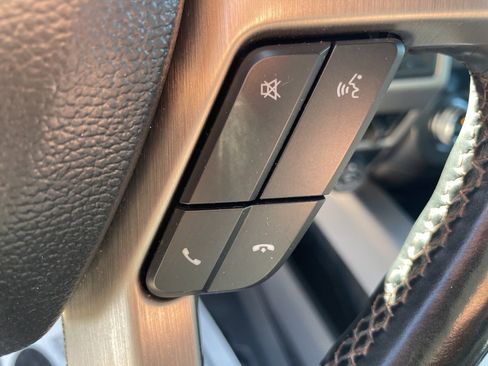 Used 2021 Ford F250 Platinum image 29