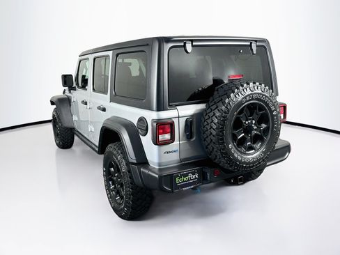 Used 2023 Jeep Wrangler Unlimited w/ 8.4" Radio Group AWD/4WD image 5